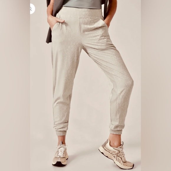 NWT Athleta Brooklyn Textured Jogger  20 - Picture 1 of 13